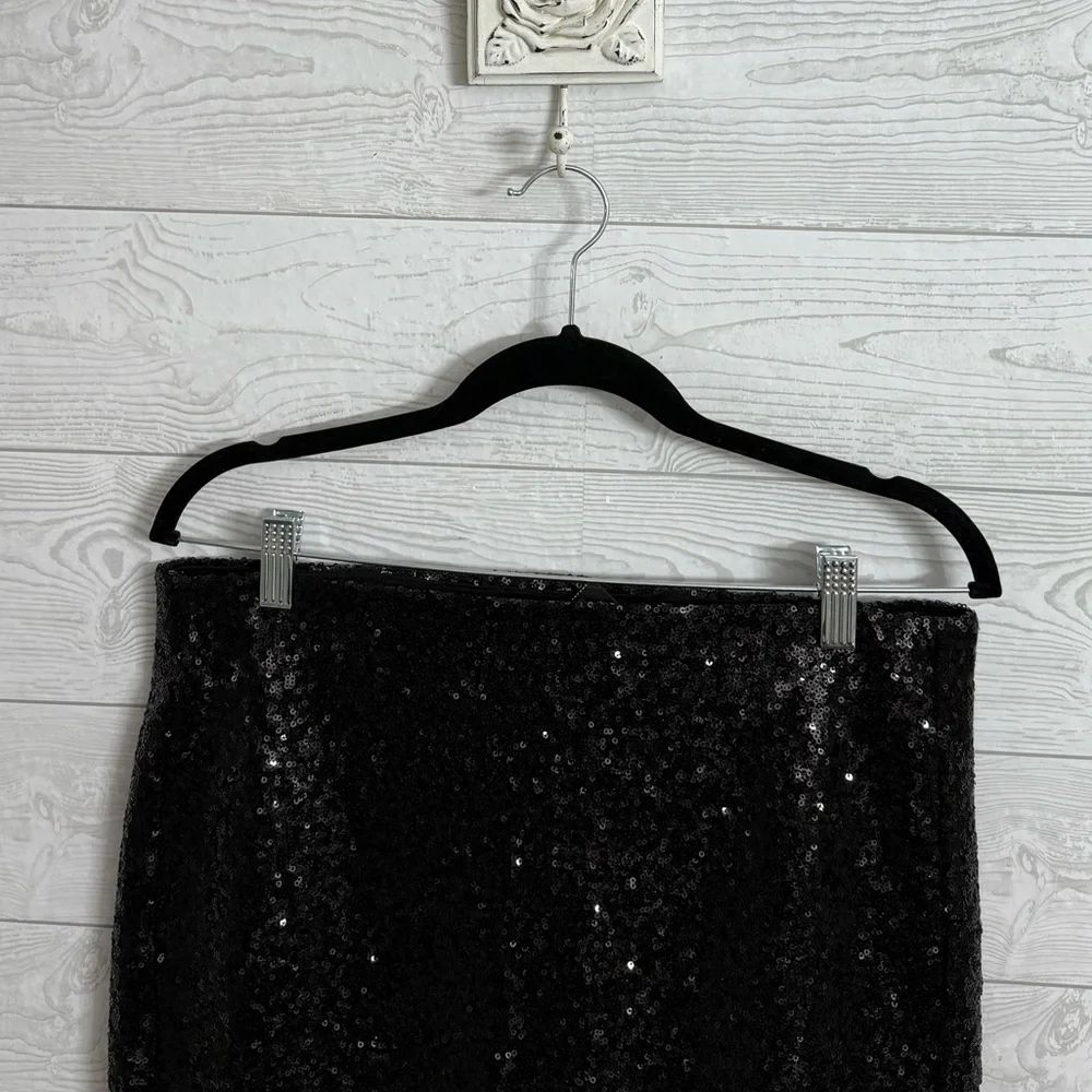Torrid Black Sequin Pencil Skirt - Picture 4 of 10